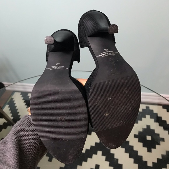 Peep toe bow modest heels - Picture 5 of 5